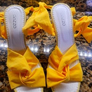 Pazzo heels wrap around yellow 💛